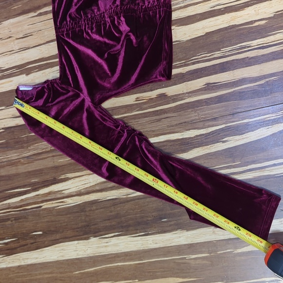 Mixed Threads crop velvet burgundy top - Picture 6 of 6